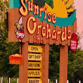 Sunrise Orchards Welcome Sign
