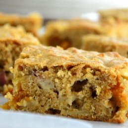 Chunky Apple Butterscotch Bars