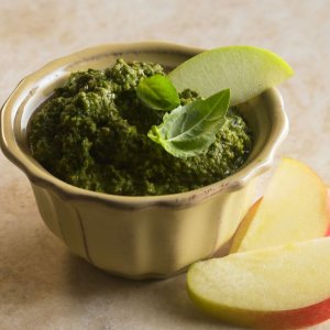 Apple Pesto