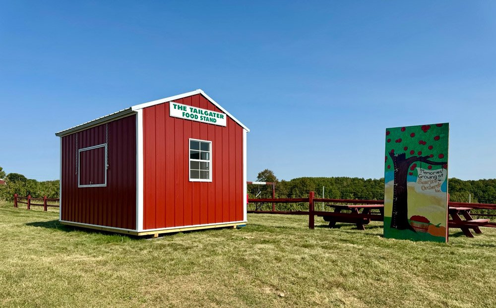 Tailgater food stand